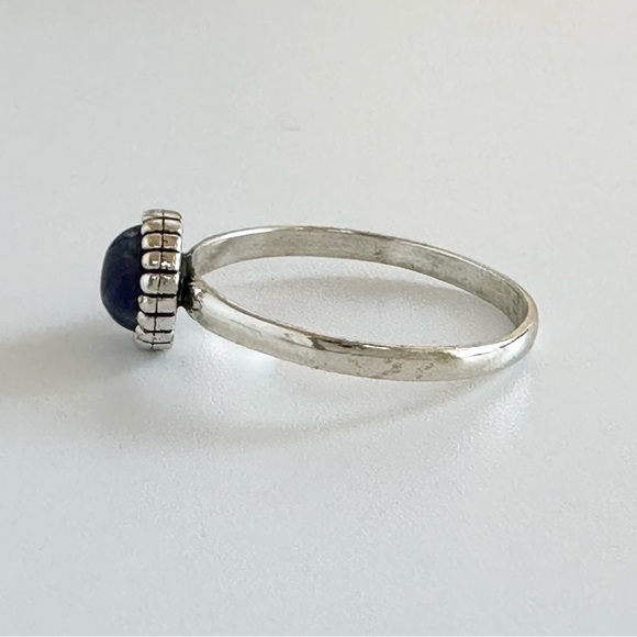 Sterling Silver Round Labradorite Ring - Picture 7 of 8